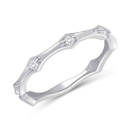 Bague serti clos diamant en or 18 carats