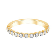 Demi Alliance serti clos diamant en or 18 carats